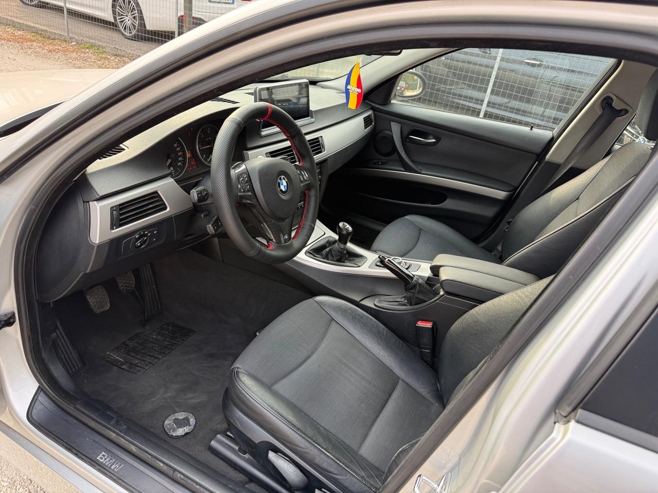 Bmw 320 Serie 3 E90 Berlina 320d Msport