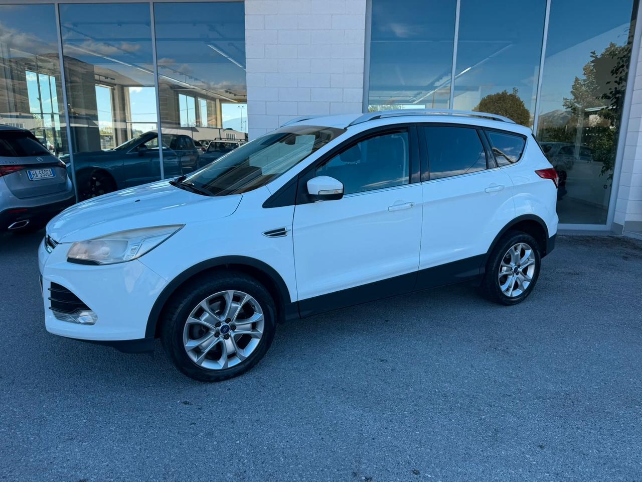 Ford Kuga 2.0 TDCI 140 CV 4WD Titanium
