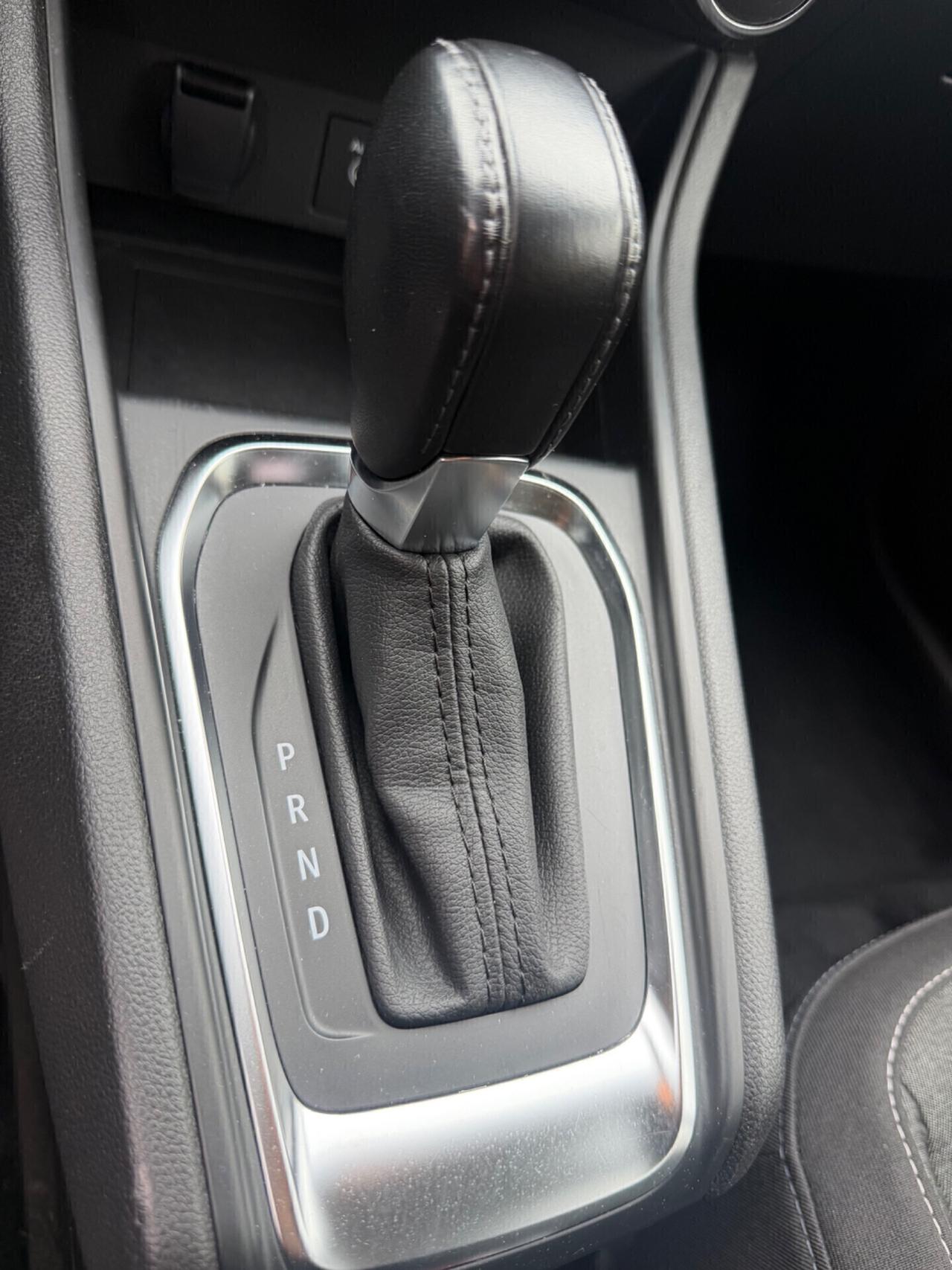Renault Captur Mild Hybrid 140 CV Techno