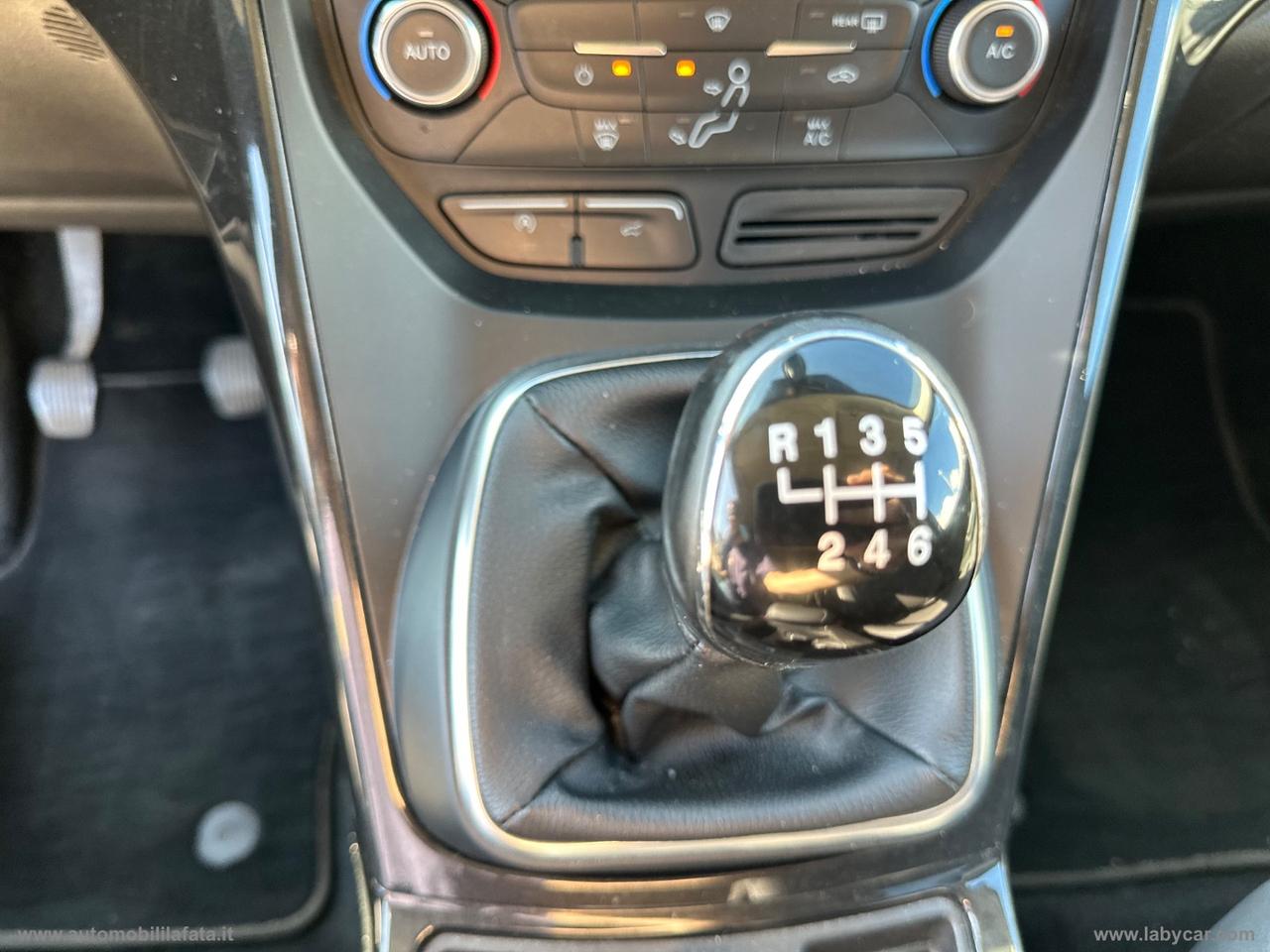 FORD Kuga 1.5 TDCI 120 CV S&S 2WD Titanium 1.5 DIESEL 120 CV