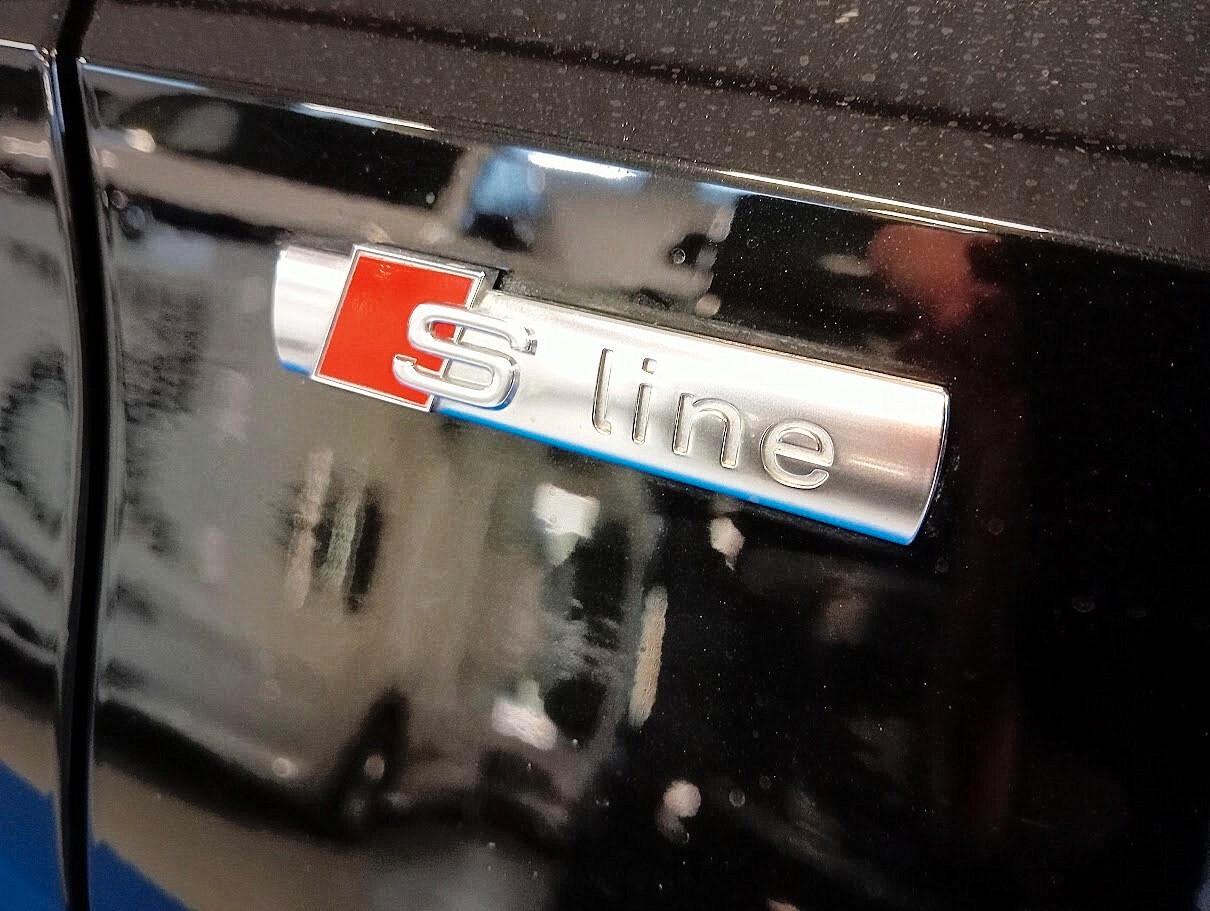 Audi A3 Sportback 2.0TDI 150cv SLINE IVA DEDUCIBILE S-LINE