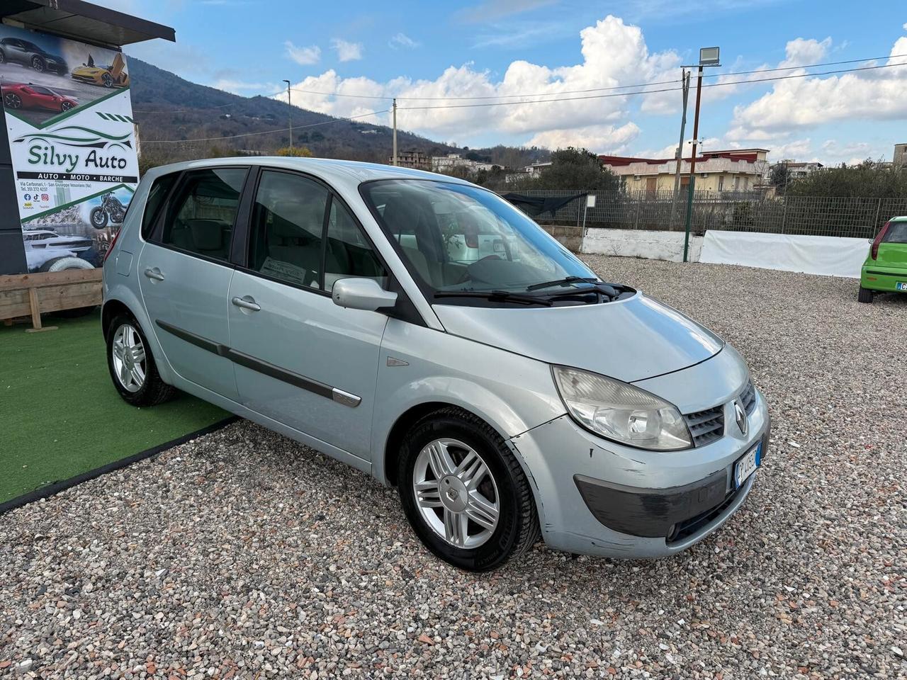 Renault Scenic Scénic 1.9 dCi Confort Authentique