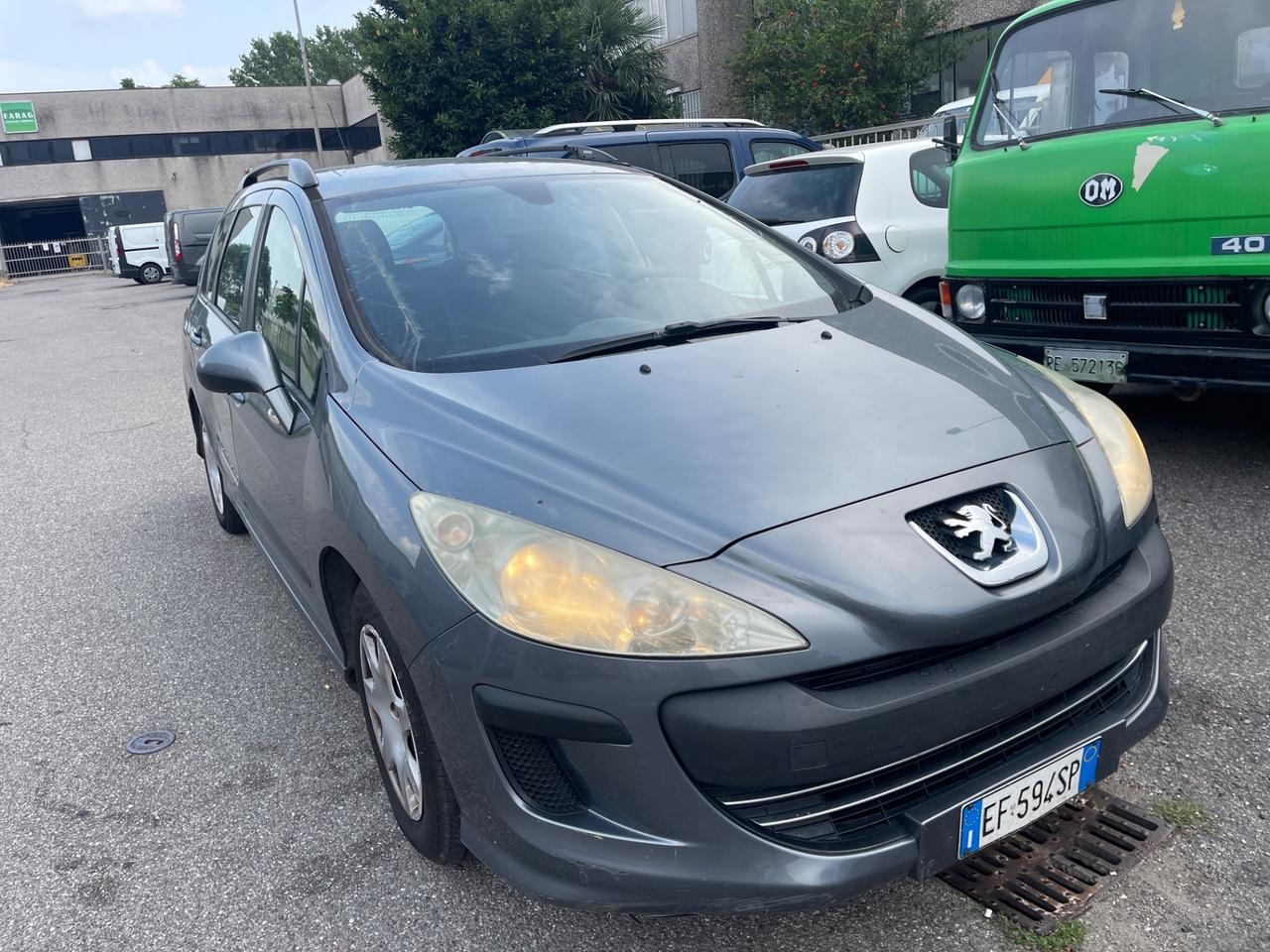 Peugeot 308 se 1.6 HDi 90CV euro5a uni prop