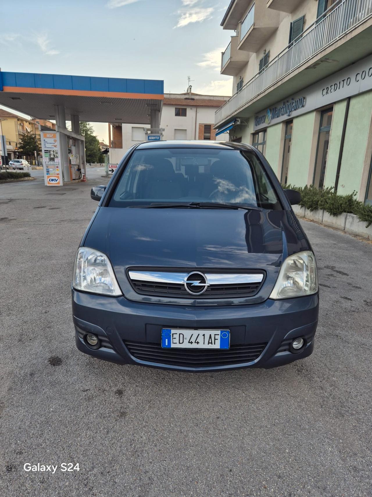 Opel Meriva 1.4 16V GPL-TECH 2010