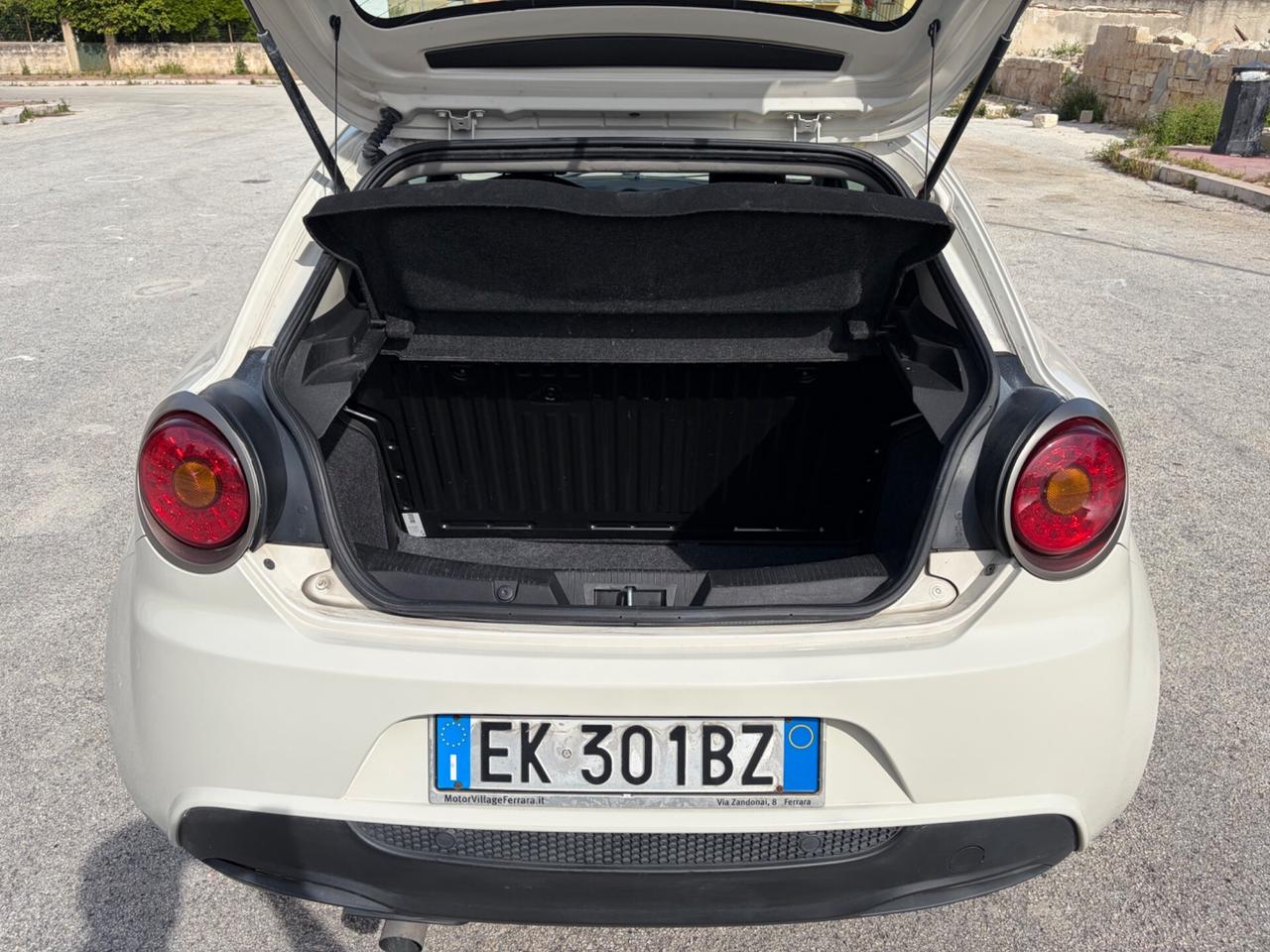 Alfa Romeo MiTo 1.3 JTDm-2 95 CV S&S Distinctive