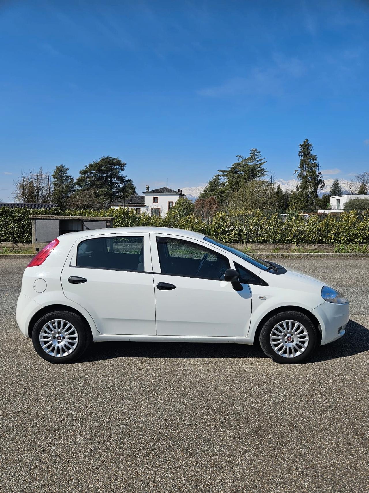 Fiat Grande Punto 1.3 MJT NEOPATENTATI