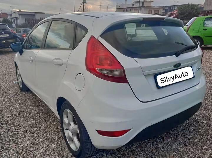 Ford Fiesta Fiesta+ 1.4 5 porte Bz.- GPL