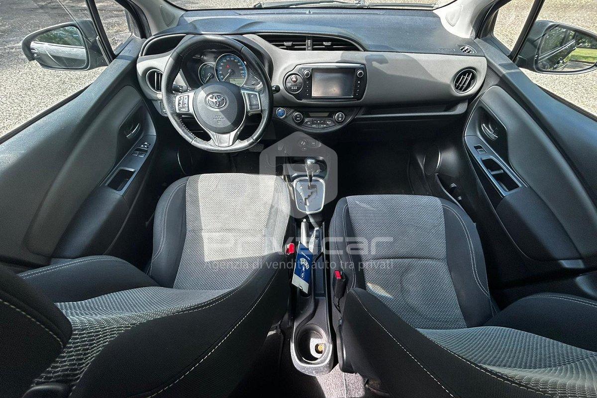TOYOTA Yaris 1.5 Hybrid 5 porte Active