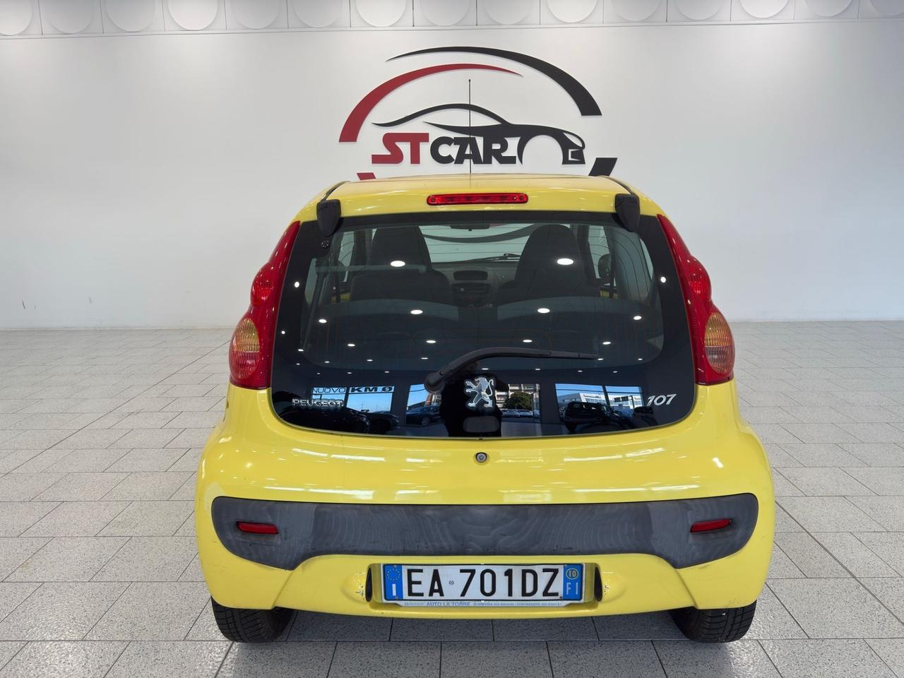 Peugeot 107 1.0 68CV 3p. Plaisir