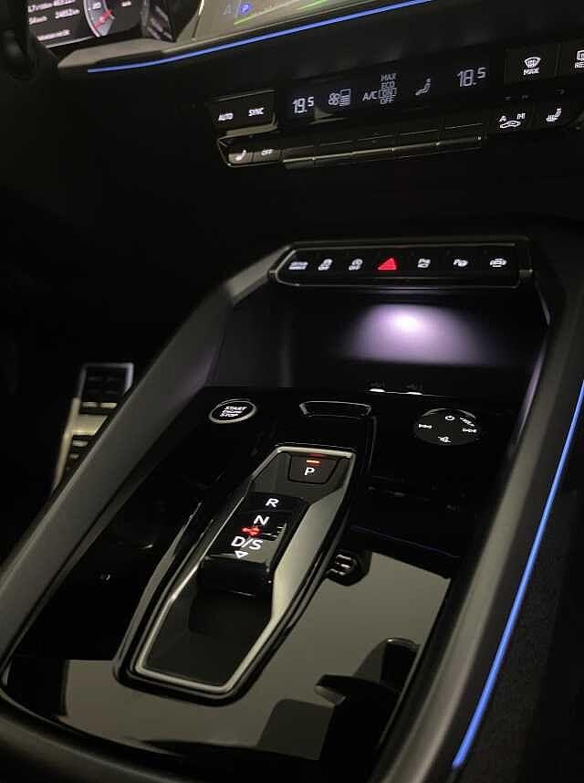 Audi A3 Sedan 35 TDI S tronic S line edition