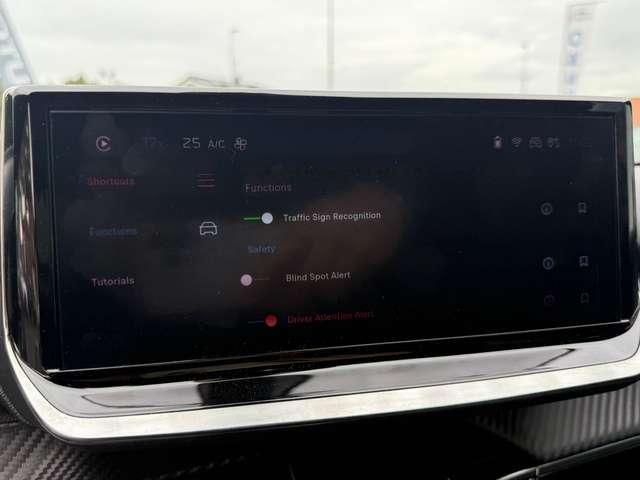 Peugeot 2008 1.5 bluehdi AUTOM. Allure S&S FULL OPT. *Promo Fin