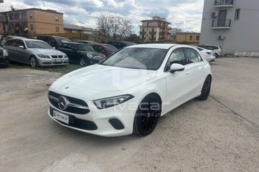 MERCEDES A 180 d Automatic Business