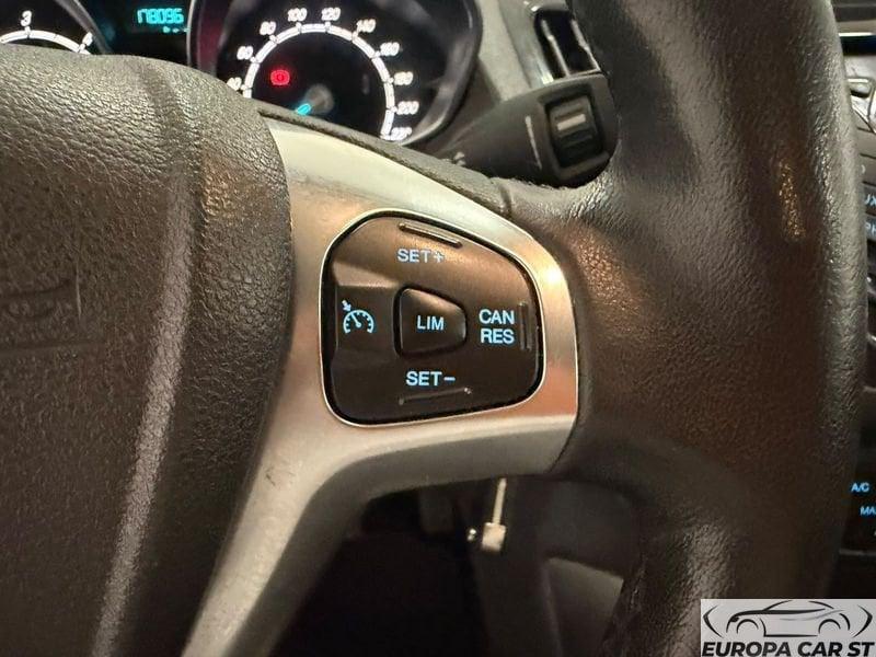 Ford Tourneo Courier 1.5 TDCi 75 cv Plus