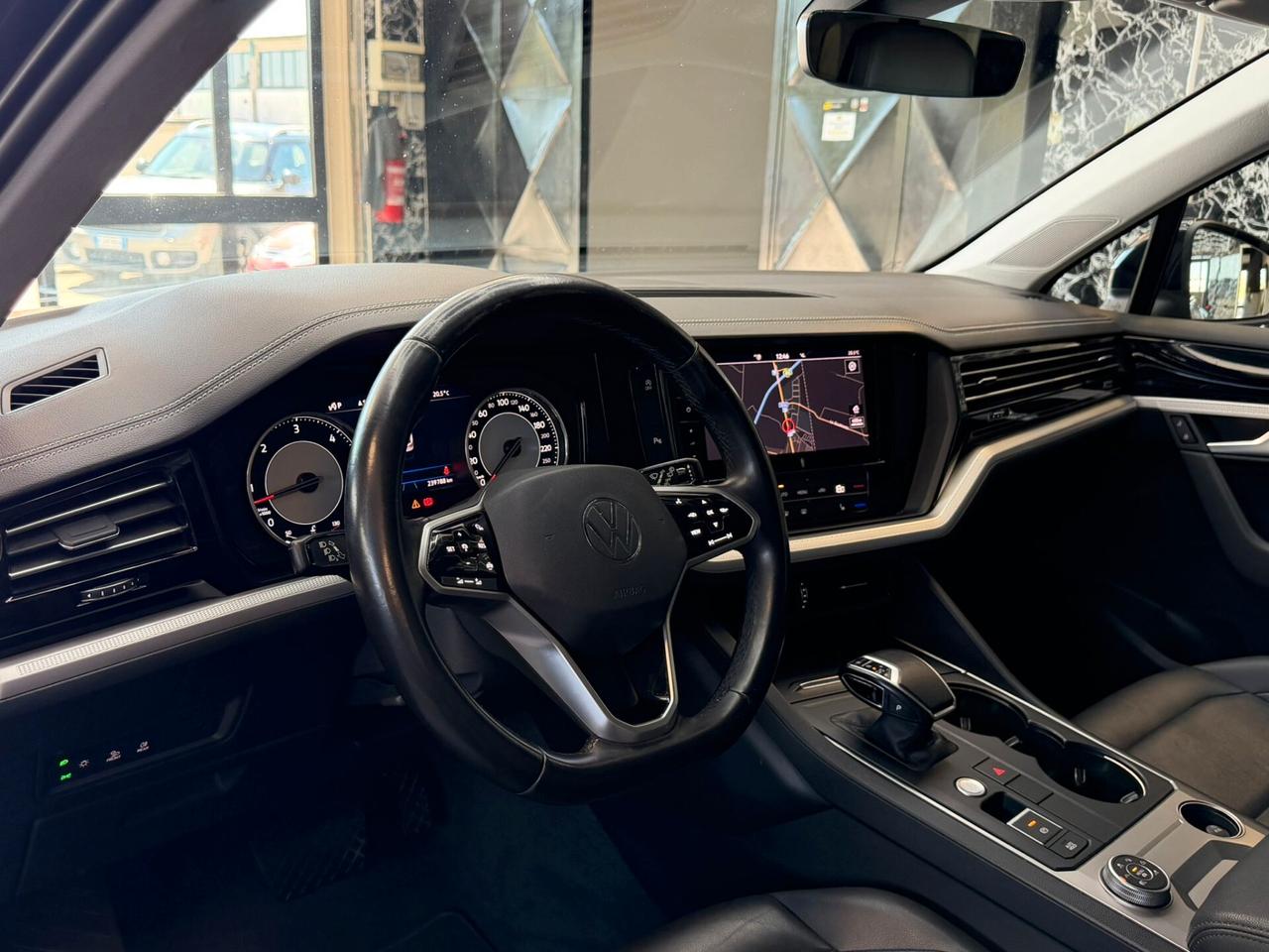 Volkswagen Touareg 3.0 V6 TDI SCR Elegance