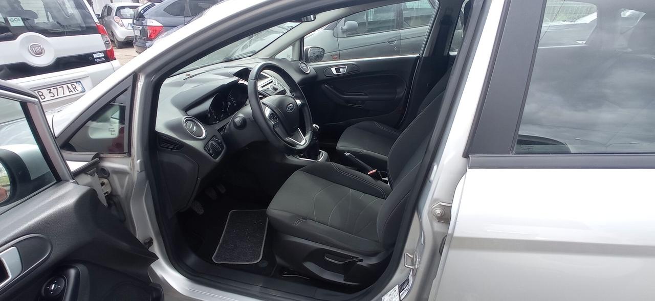 Ford Fiesta 1.4 5 porte Bz.- GPL