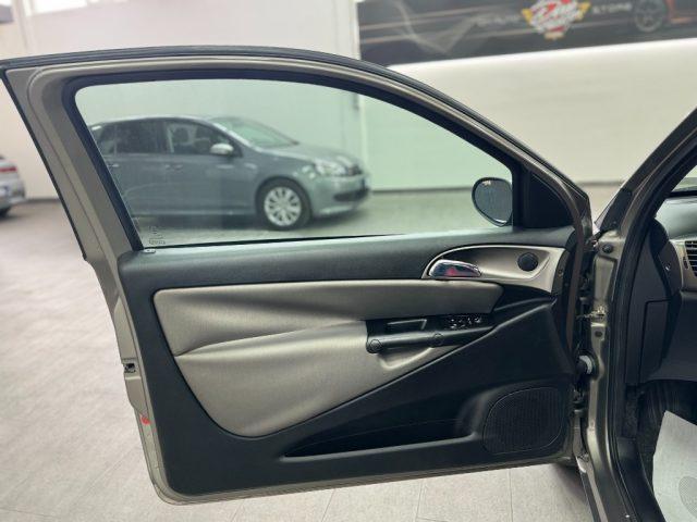 LANCIA Ypsilon 1.2 Argento