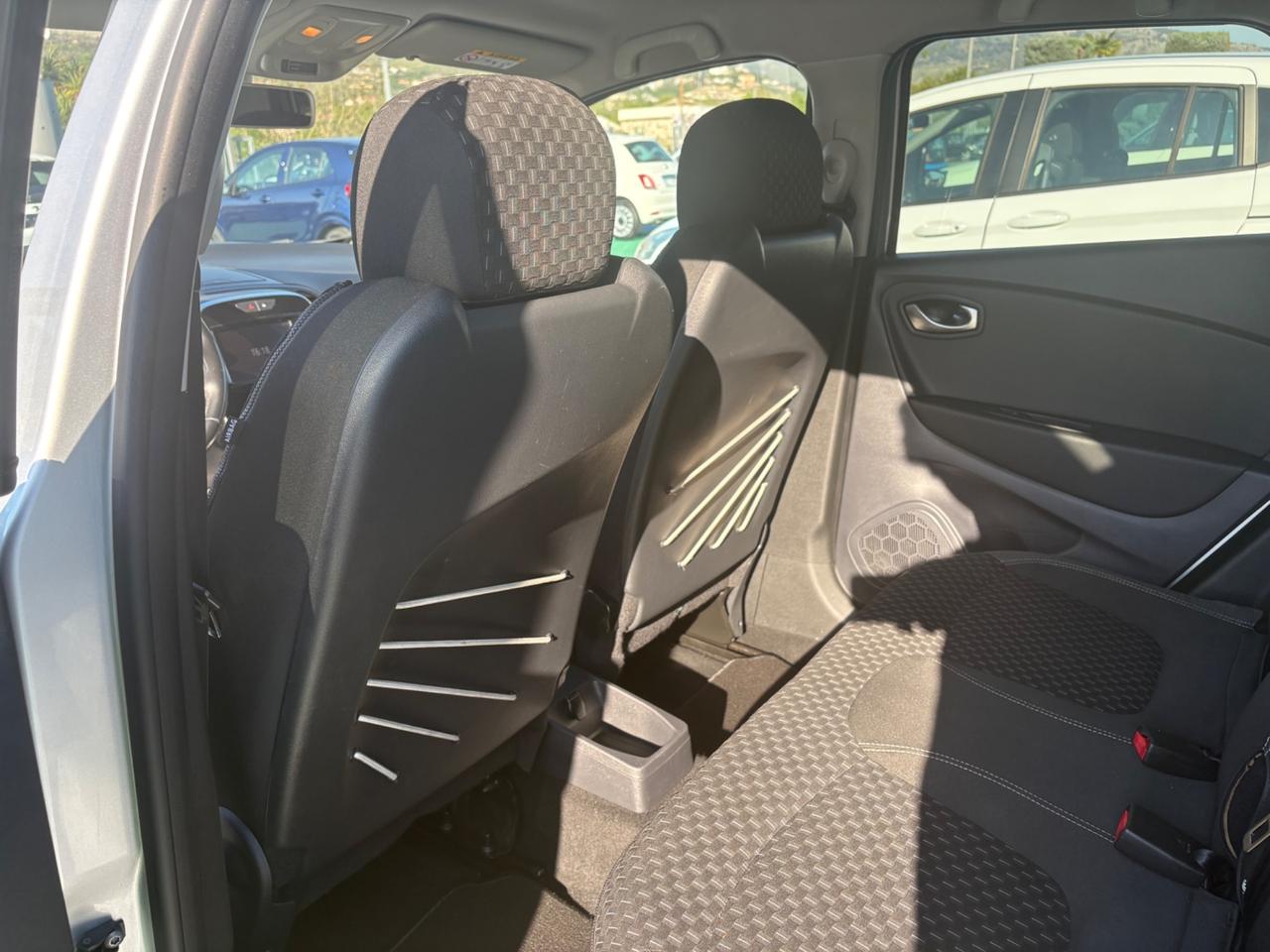 Renault Captur dCi 8V 110 CV Start&Stop Energy Initiale Paris