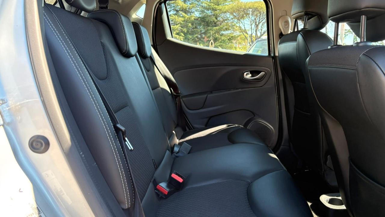 Renault Clio dCi 8V 75 CV 5 porte Moschino Intens