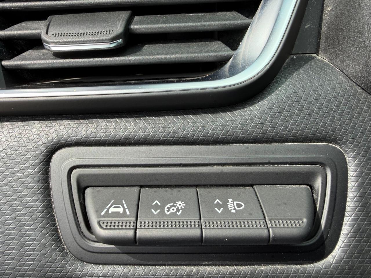 RENAULT CLIO 1.0 TCE GPL INTENS FUL LED PELLE MY22