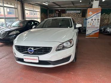 Volvo V60 - SW - D2 Business