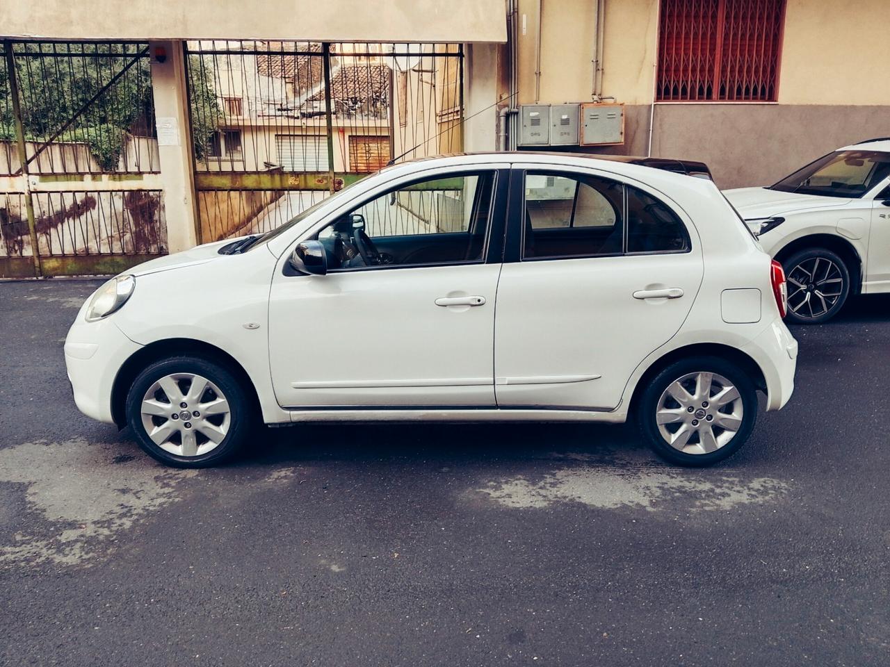 Nissan Micra 1.2 12V 5 porte Tekna