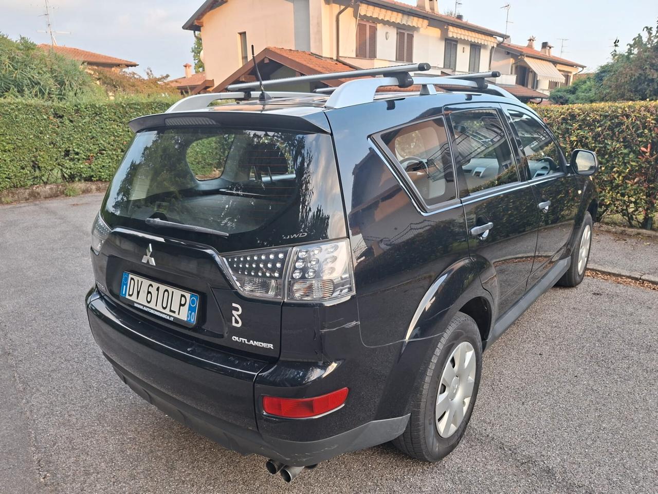 Mitsubishi Outlander 2.0 DI-D Invite DPF