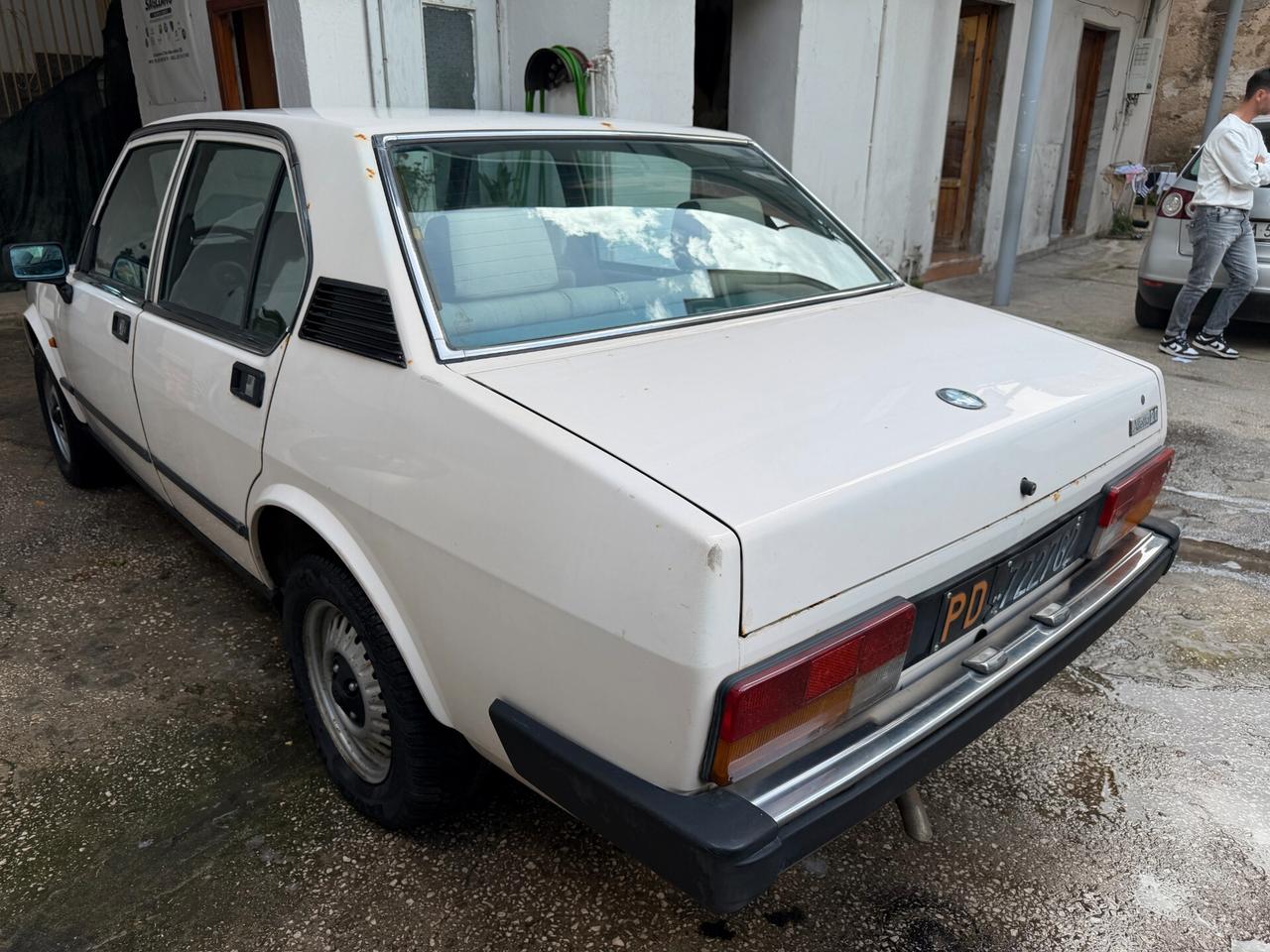 Alfa Romeo Alfetta 2.0 L