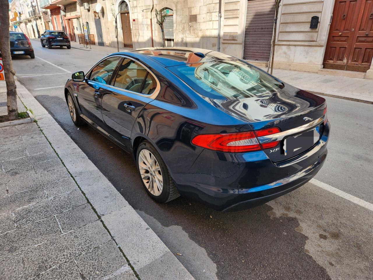 Jaguar XF 2.2 D 190 CV