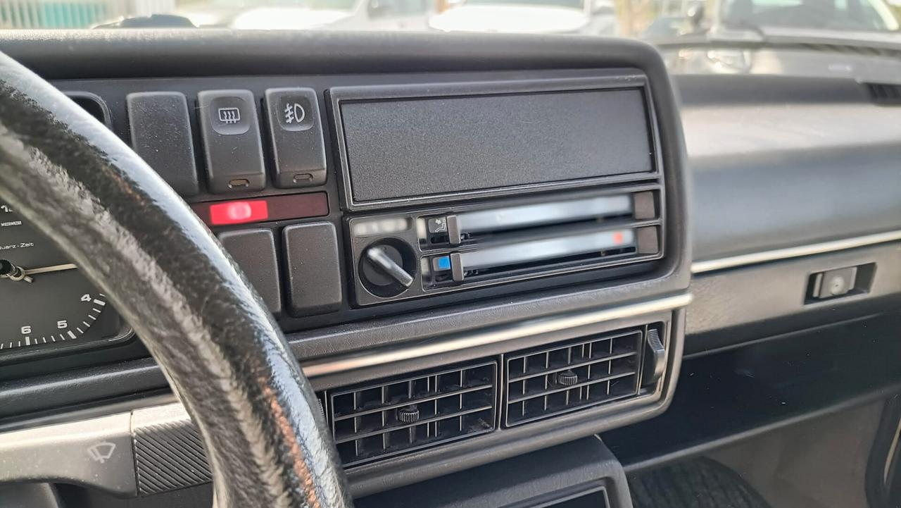 Volkswagen Golf 1300 5 porte GL