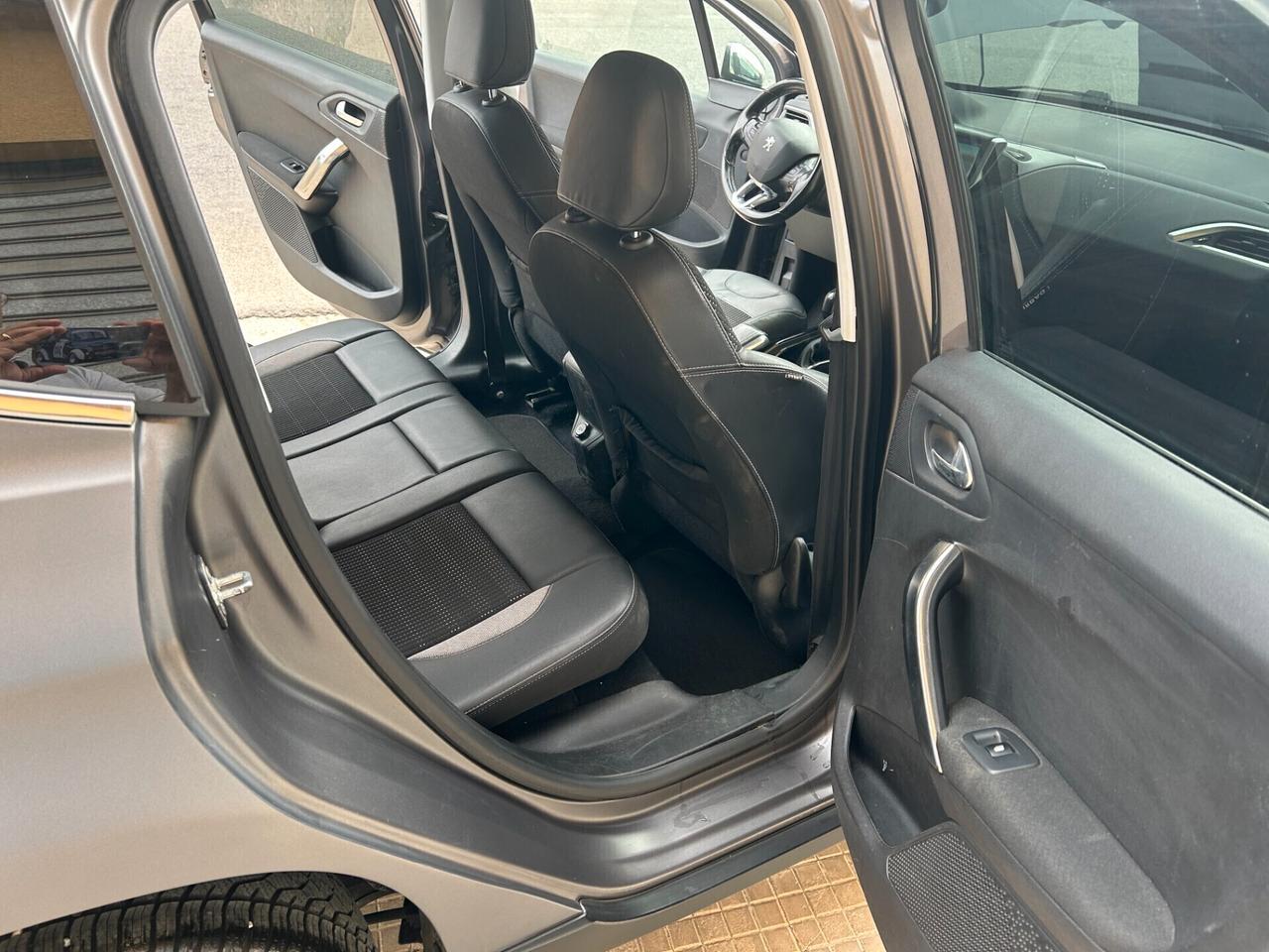 Peugeot 2008 BlueHDi 100 GT Line