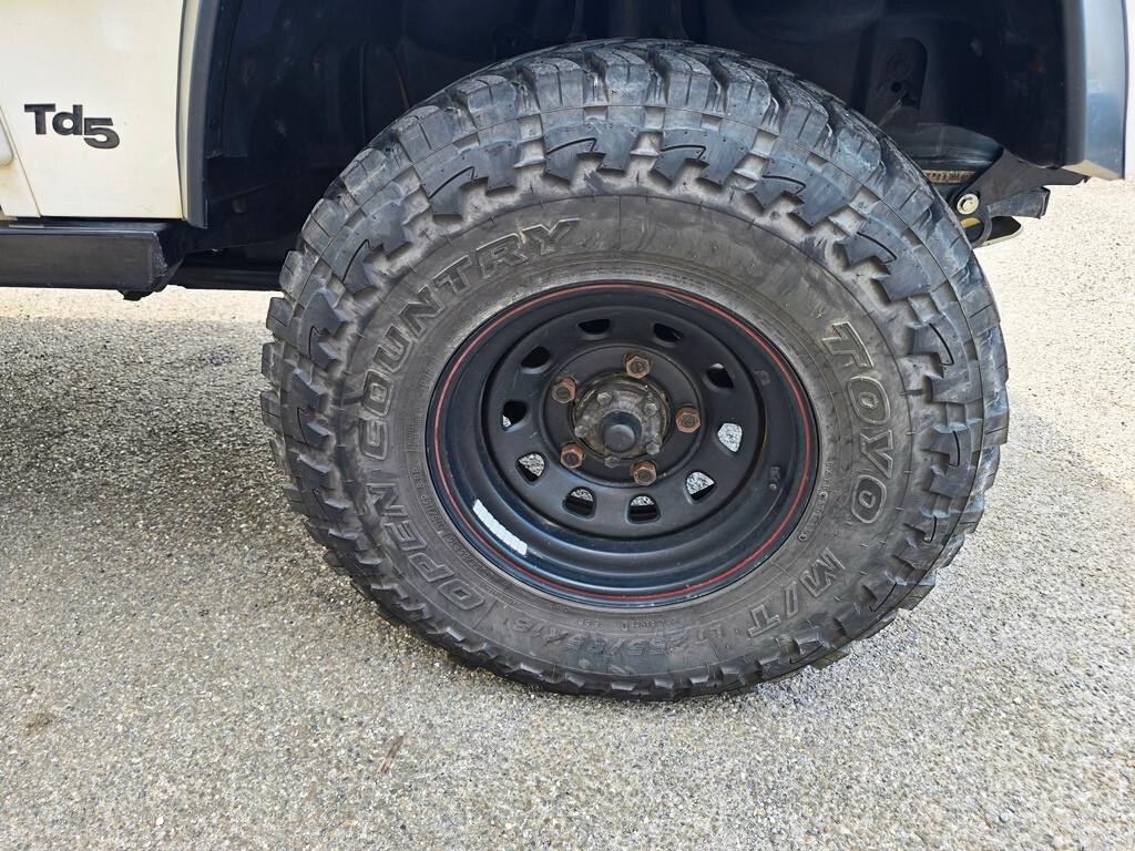 Land Rover Defender 110 TD5 SW "E" OMOLOGATO