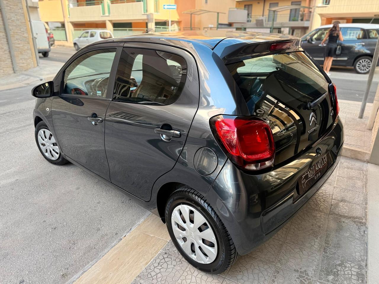 Citroen C1 VTi 68 ETG 5 porte Shine AUTOMATICA !!!