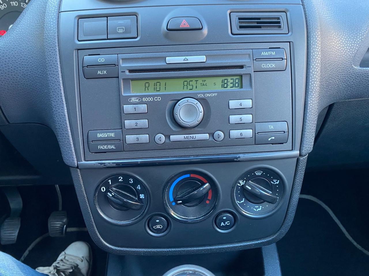 Ford Fiesta ADATTA A NEOPATENTATI 1.2 16V 5p.