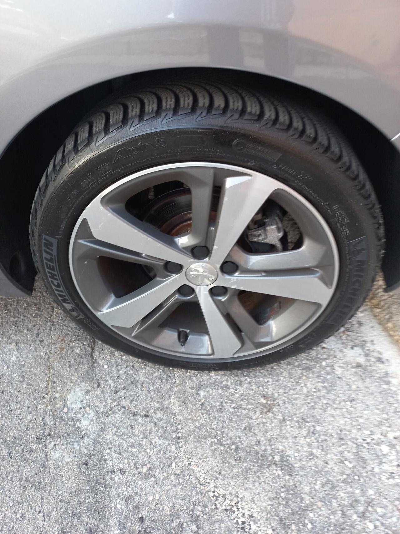 Peugeot 308 BlueHDi 100 S&S SW Business