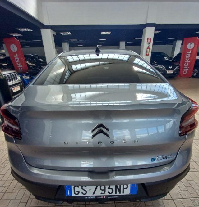 CITROEN E-C4 X motore elettrico 136 CV Shine