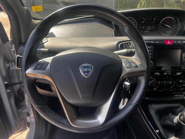 LANCIA Ypsilon 1.2 69 CV 5 porte S&S Gold