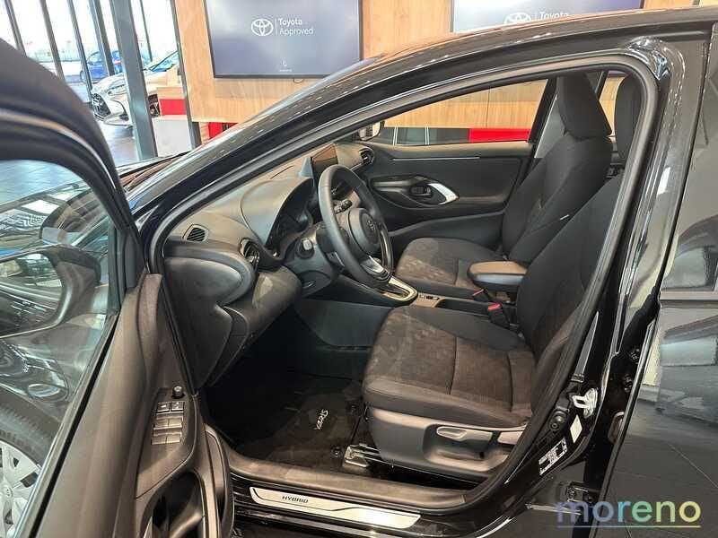 Toyota Yaris 1.5 hybrid Active