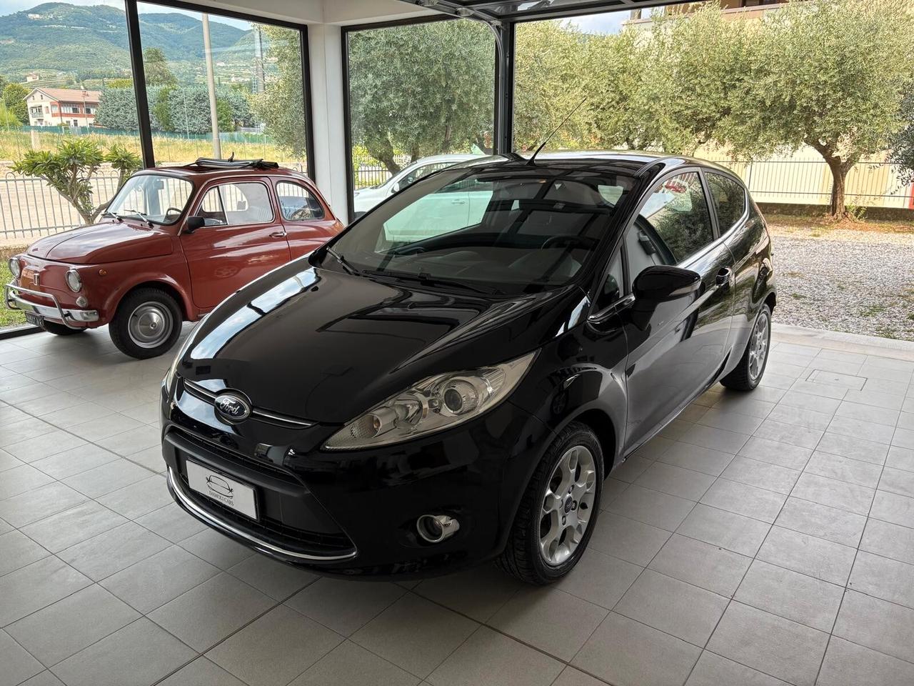Ford Fiesta FORD FIESTA 1.2 TITANIUM 3P.