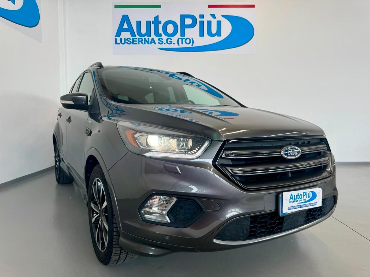 Ford Kuga 2.0 TDCI 150 CV S&S 4WD ST-Line