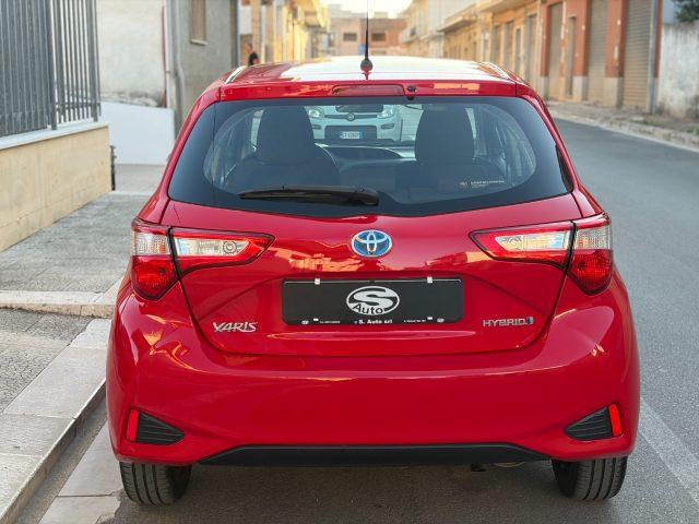 TOYOTA Yaris 1.5 Hybrid Cool