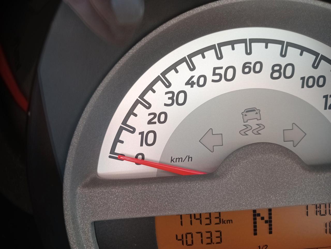 Smart ForTwo 1000 52 kW MHD coupé pure