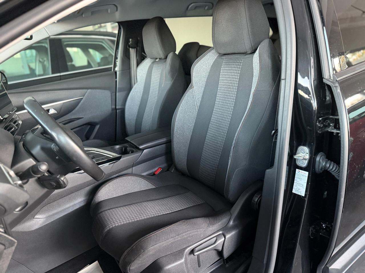 Peugeot 5008 BlueHDi 130 S&S Active Pack 7 POSTI