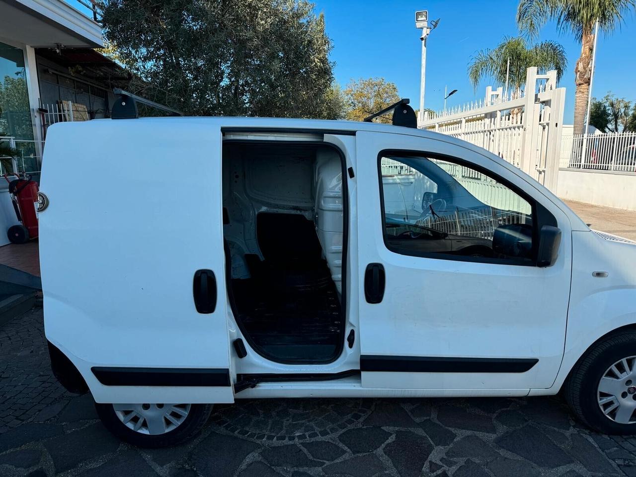 Fiat Fiorino 1.3 MJT 95CV Combi Semivetrato Adventure