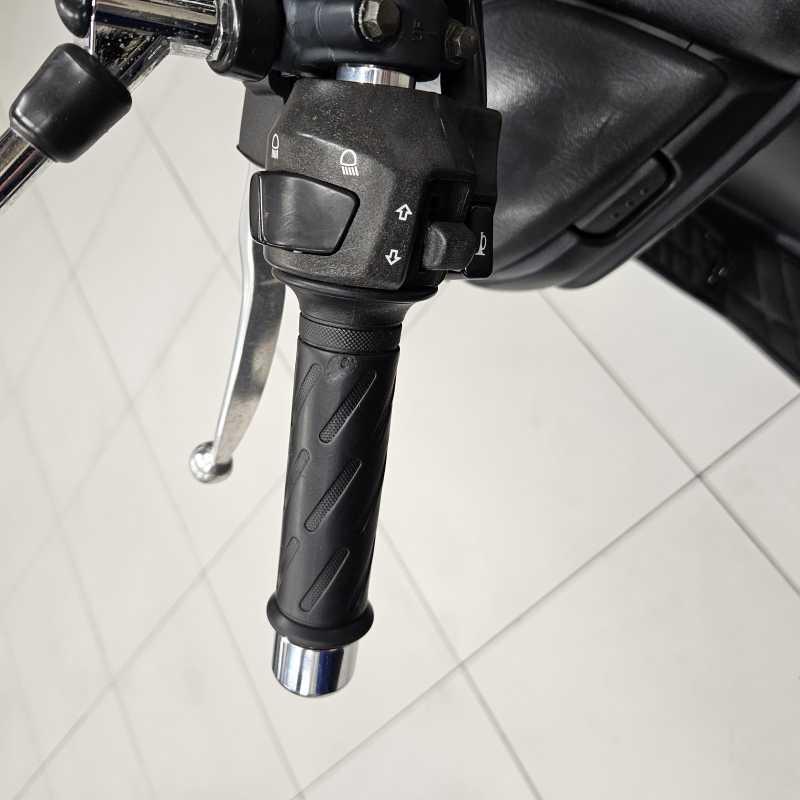 Suzuki Burgman AN 400 Type S - 2005