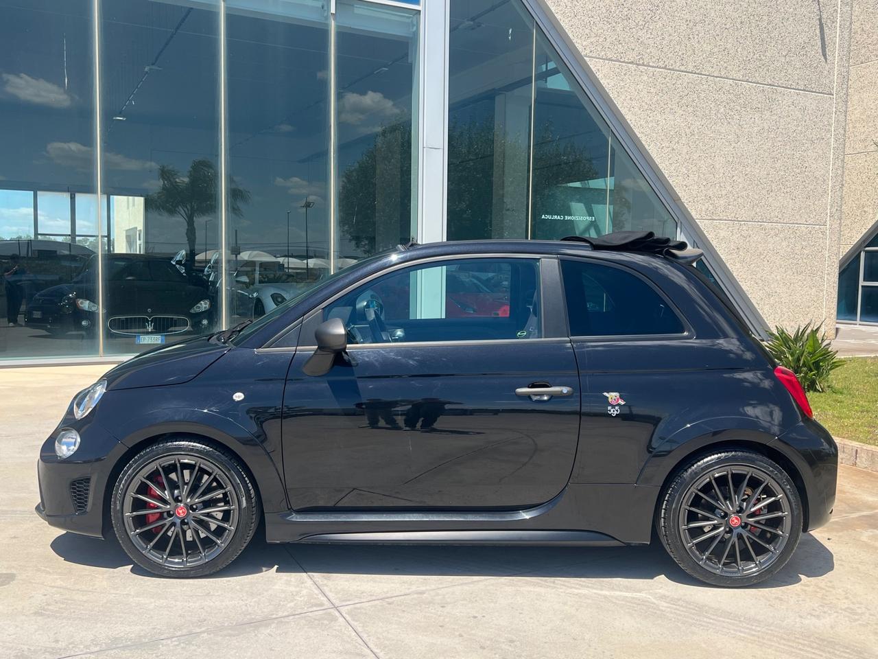 Abarth 595 C 1.4 Turbo T-Jet 180 CV Competizione