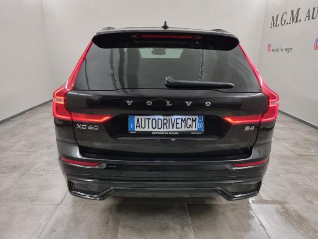VOLVO XC60 B4 automatico Plus Dark