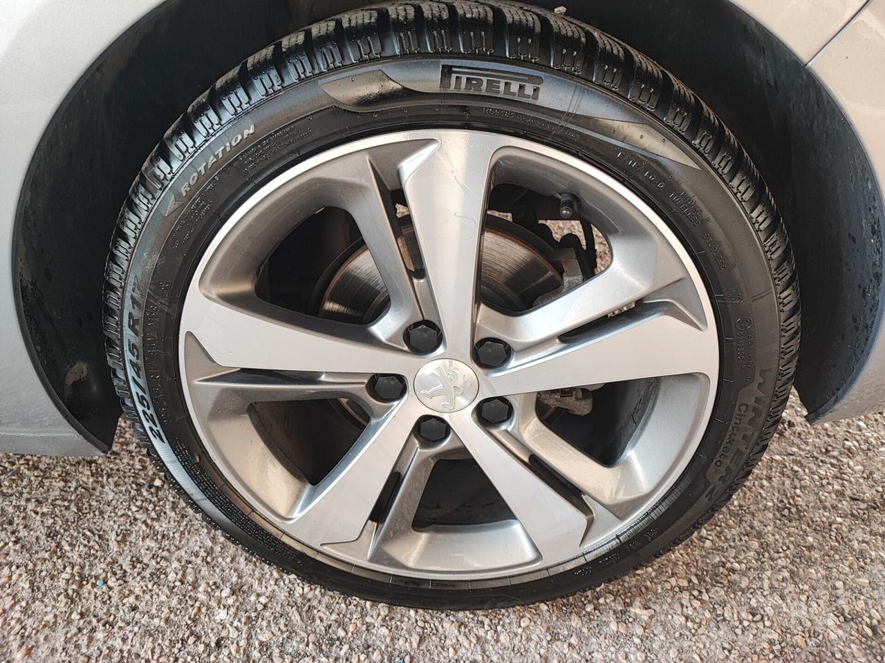 Peugeot 308 BlueHDi 130 S&S SW Business