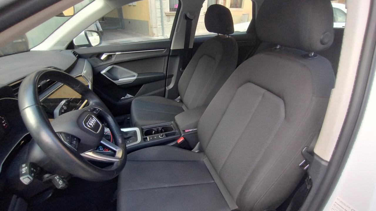 Audi Q3 35 TDI quattro S tronic