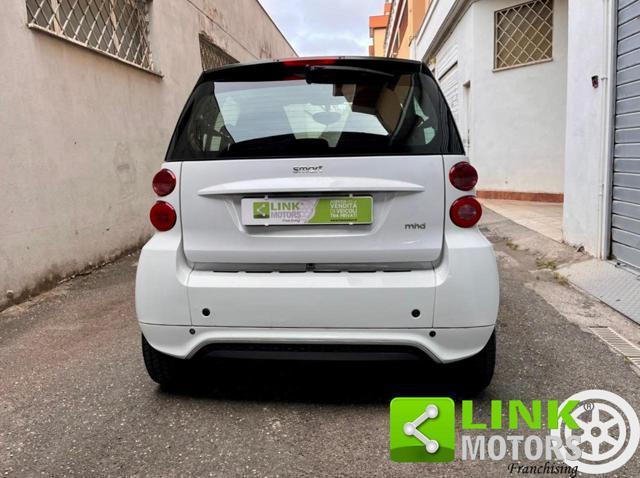 SMART ForTwo 1000 52 kW MHD coupé passion, FINANZIABILE