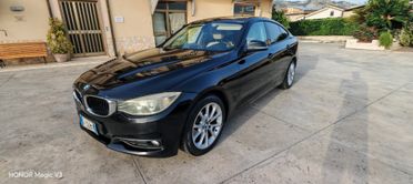 Bmw 3er Gran Turismo 320d PELLE NAVI LED XENON